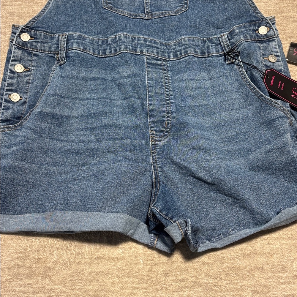 No Boundaries Blue Denim Jean Short Overalls - Picture 3 of 5